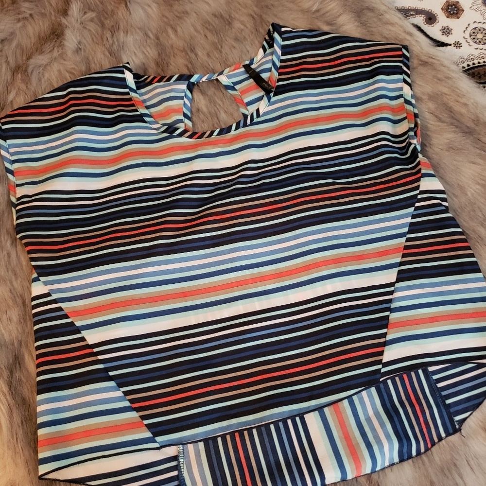 Mona B striped patterned top.